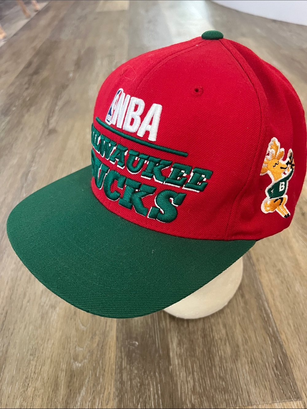 READ - Mitchell & Ness HWC NBA Milwaukee Bucks 100% Wool Cap Hat